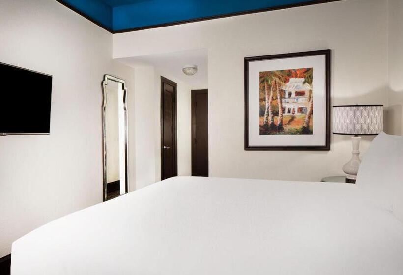 غرفة قياسية سرير كينج, La Concha Key West, Autograph Collection