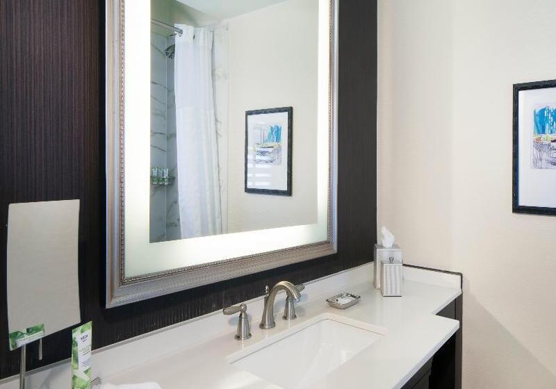 غرفة قياسية, La Concha Key West, Autograph Collection