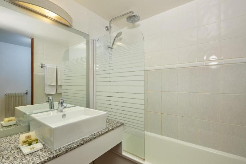Standard-huone Queen-vuode, La Concha Key West, Autograph Collection