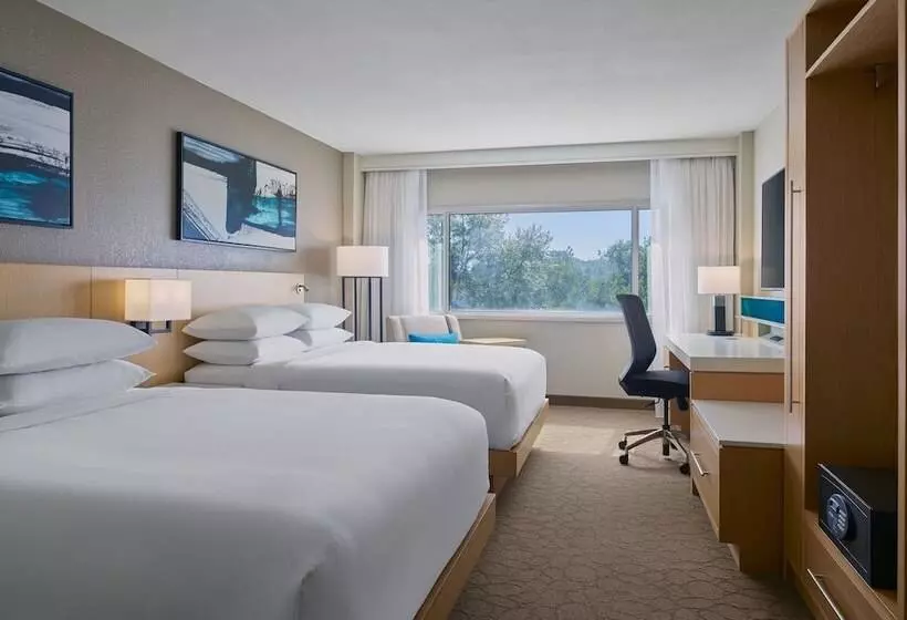 ２ダブルベッドのスタンダードルーム, Delta Hotels By Marriott Little Rock West