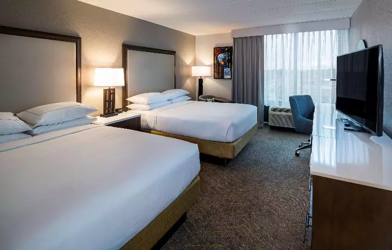 اتاق استاندارد برای معلولان, Doubletree By Hilton Madison East