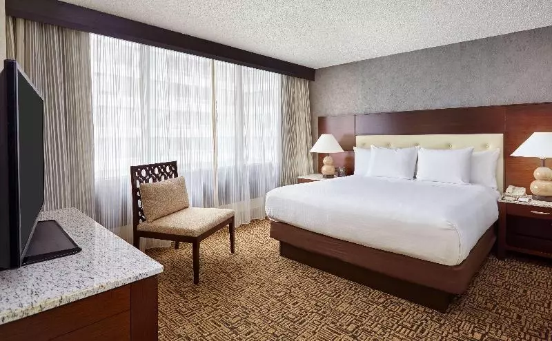 سوئیت پرزیدنت, Doubletree By Hilton Washington Dc   Crystal City
