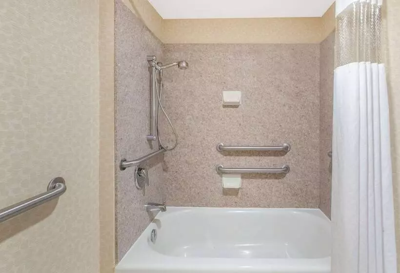 ２ダブルベッドのスタンダードルーム, Hawthorn Suites Midwest City