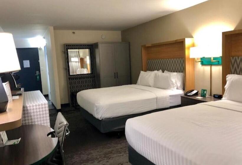 Номер Стандарт 2 Двуспальные Кровати, Holiday Inn Chicago North Shore, An Ihg