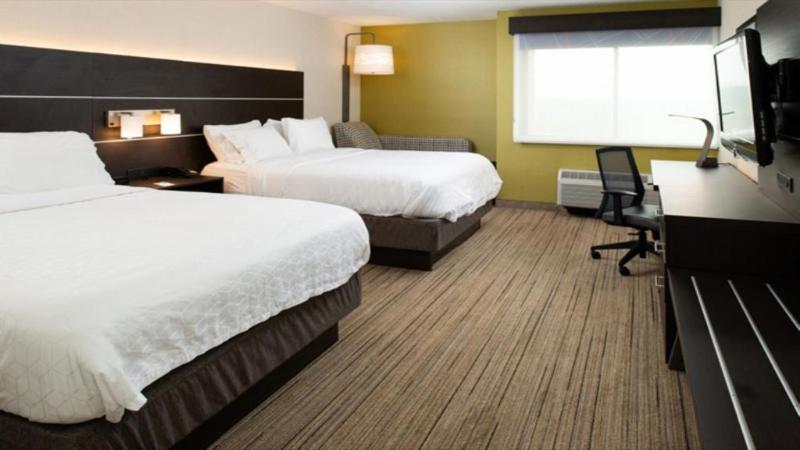 장애인을 위한 스탠다드 룸, Holiday Inn Express Cincinnati West, An Ihg