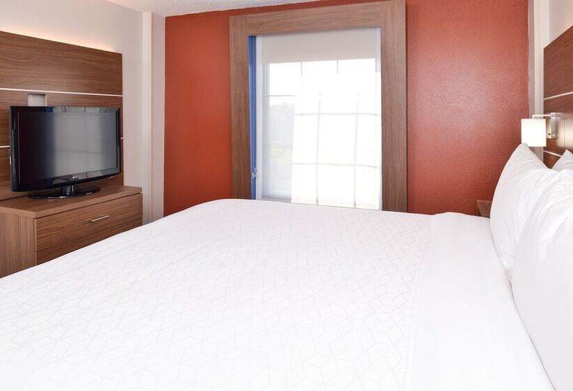 Suite, Holiday Inn Express Towson Baltimore North, An Ihg