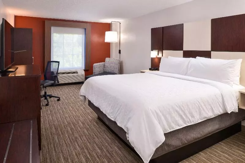 キングサイズベッドのスタンダードルーム, Holiday Inn Express Towson  Baltimore North, An Ihg