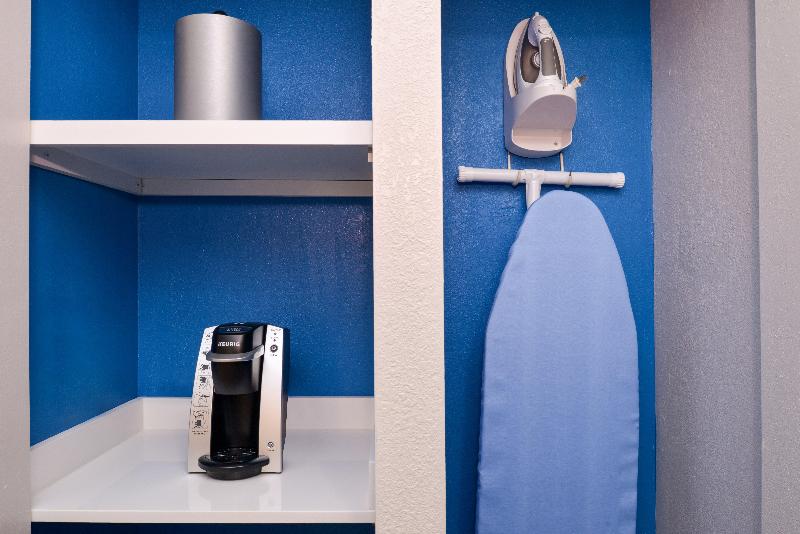 Suite Pat King, Holiday Inn Express Towson Baltimore North, An Ihg