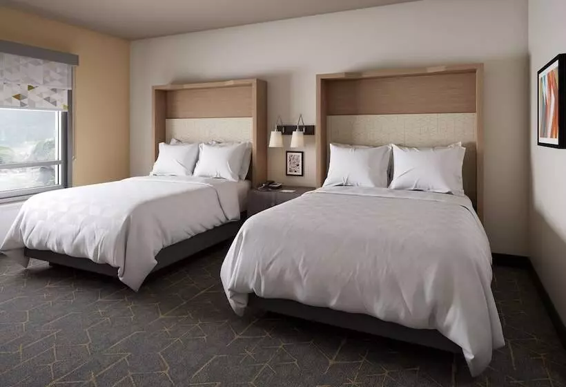 ２ダブルベッドのスタンダードルーム, Holiday Inn Lansdale Hatfield, An Ihg