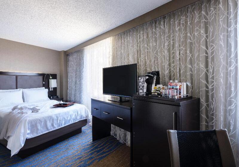 キングサイズベッドのスタンダードルーム, Holiday Inn Washington Capitol National Mall, An Ihg