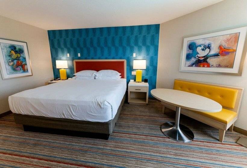 Pokój Deluxe Widok Basen, Howard Johnson By Wyndham Anaheim Hotel & Water Playground
