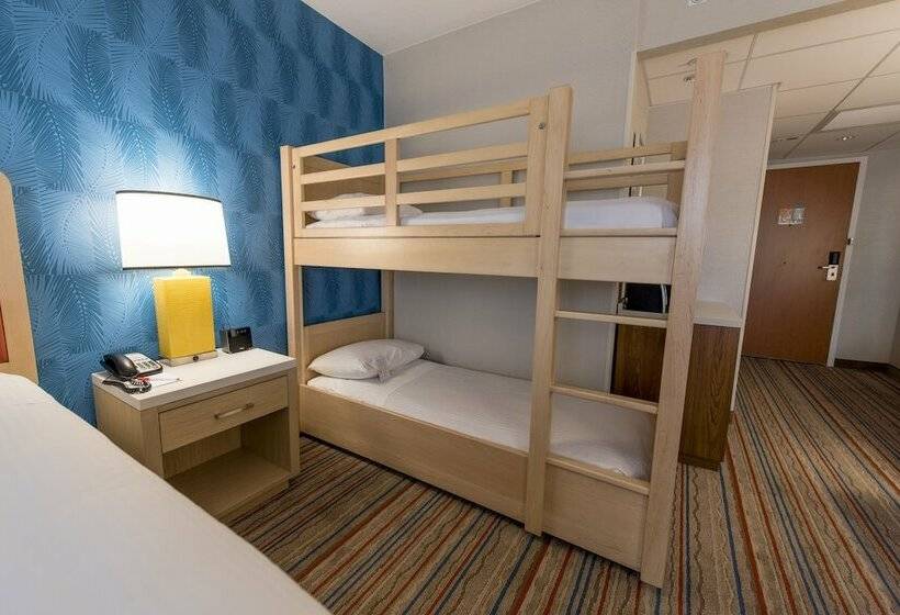 适合残疾人使用的标准间, Howard Johnson By Wyndham Anaheim Hotel & Water Playground