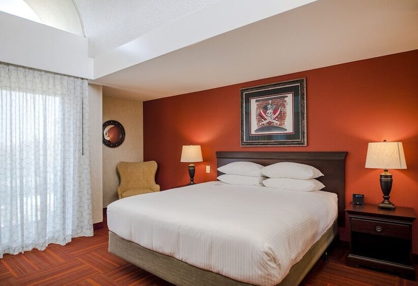 Suite, Howard Johnson By Wyndham Anaheim Hotel & Water Playground