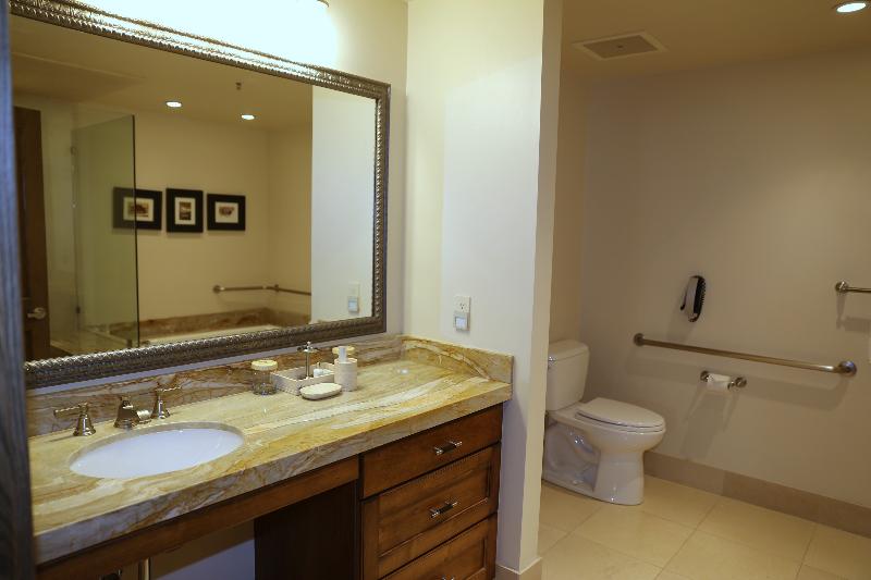 Apartament 2 Sypialnie, Howard Johnson By Wyndham Anaheim Hotel & Water Playground