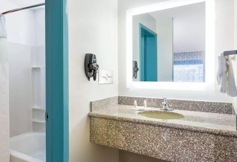 デラックスルーム, Howard Johnson By Wyndham Ocala Fl I 75