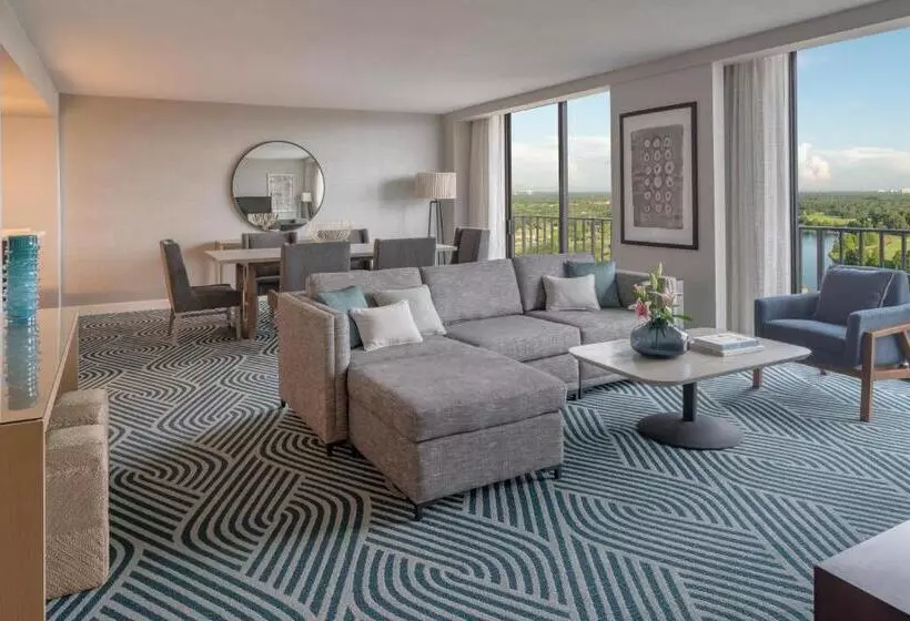 سوییت, Hyatt Regency Grand Cypress Resort