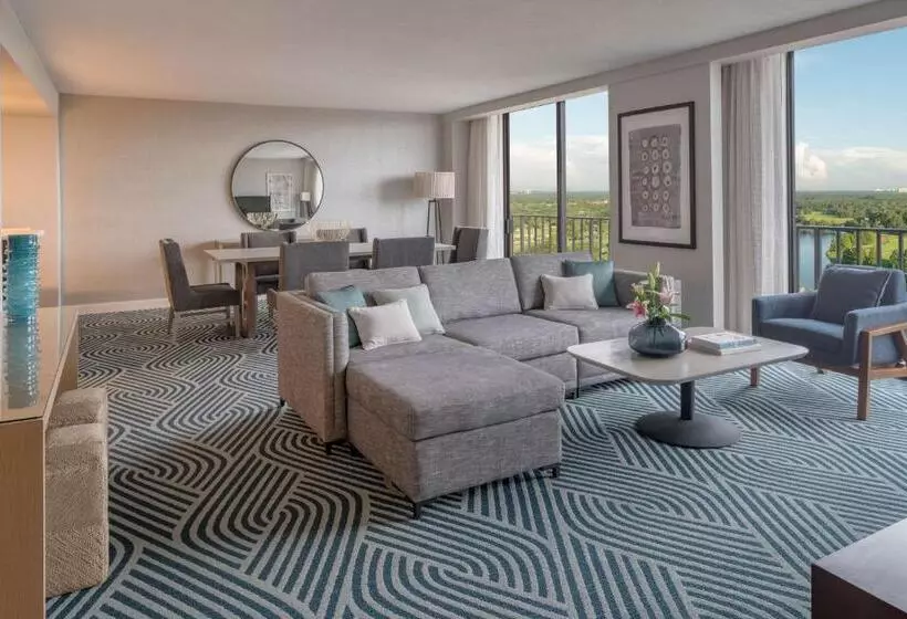سوییت, Hyatt Regency Grand Cypress Resort