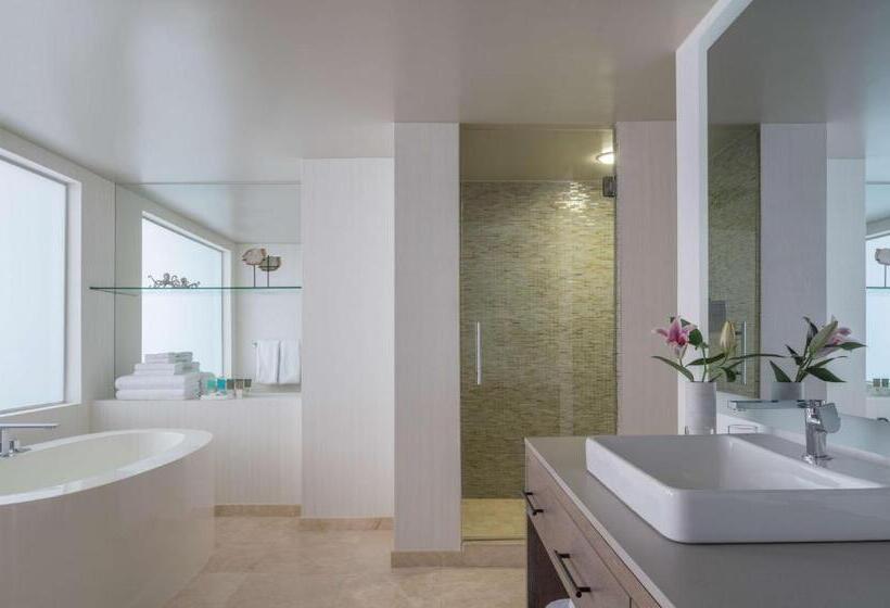 Люкс, Hyatt Regency Grand Cypress Resort