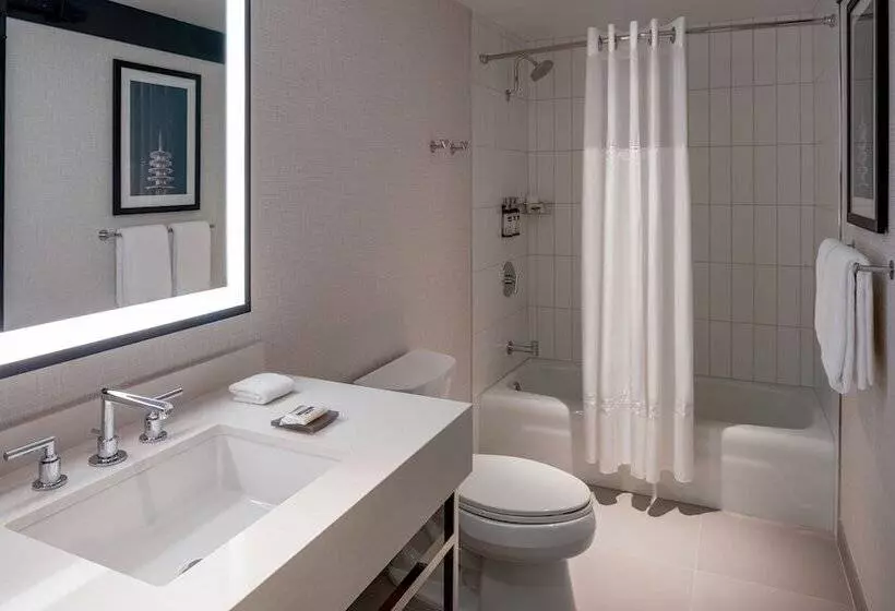 Standard Room 2 Double Beds