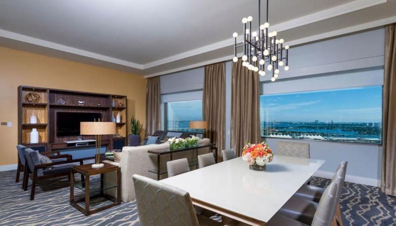 جناح كلوب, Intercontinental Miami, An Ihg
