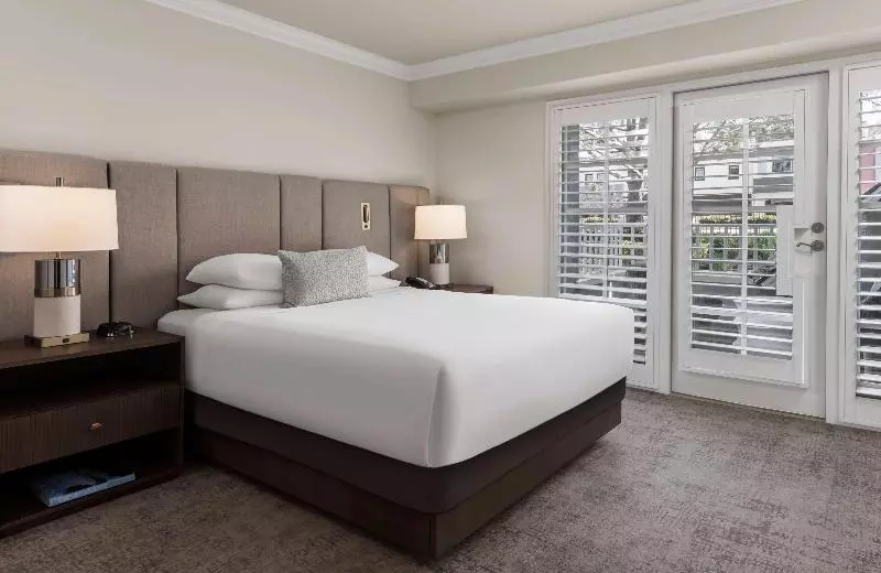 اتاق استاندارد با تخت بزرگ, L Auberge Del Mar