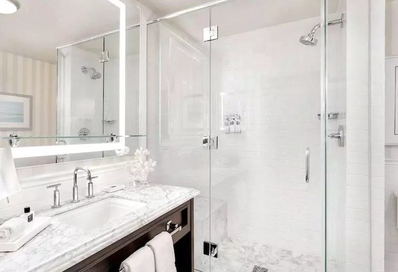 اتاق استاندارد با 2 تخت دوبل, L Auberge Del Mar