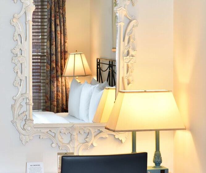 Номер Deluxe, Lombardy