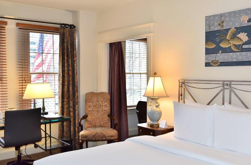 Номер Deluxe Кровать Кинг, Lombardy