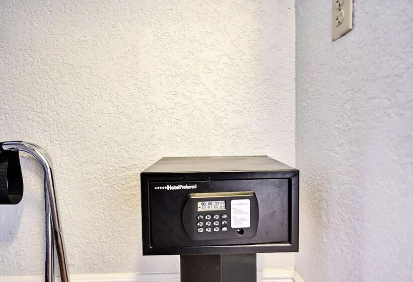 Номер Комфорт, Plaza Hotel Fort Lauderdale