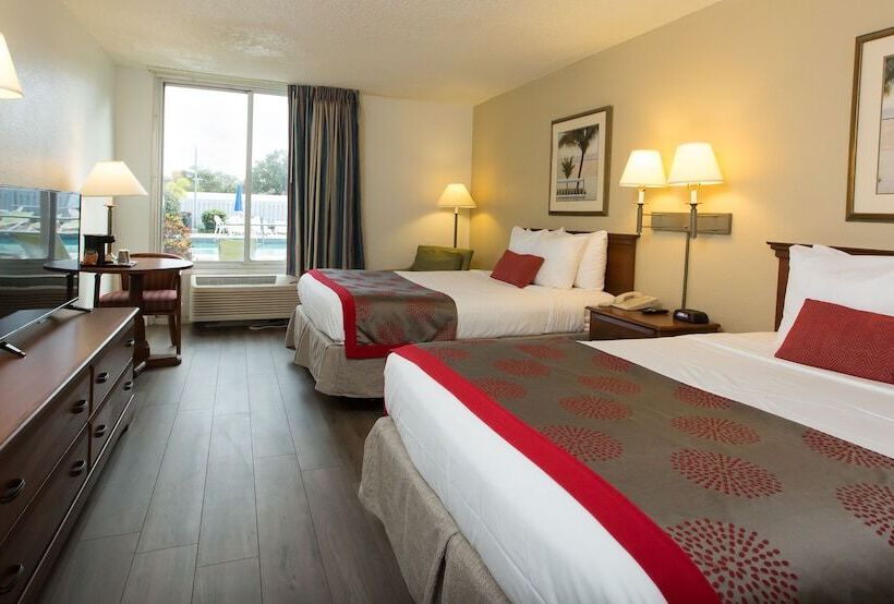 Номер Комфорт, Plaza Hotel Fort Lauderdale