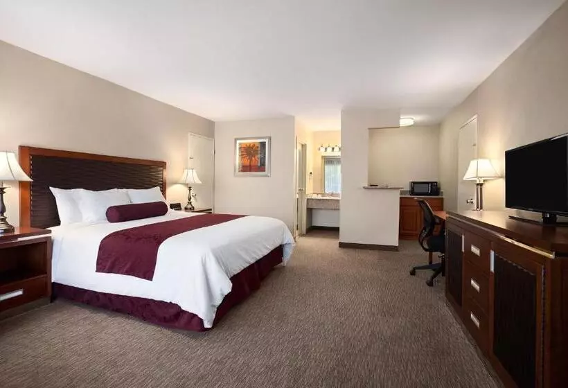 اتاق کلاس بیزنس, Ramada By Wyndham Sunnyvale/silicon Valley