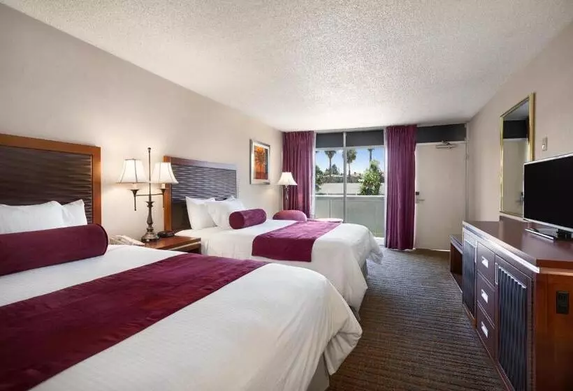 اتاق استاندارد, Ramada By Wyndham Sunnyvale/silicon Valley