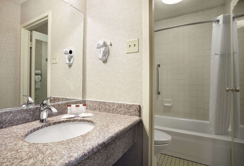 غرفة بيزنس, Ramada By Wyndham Sunnyvale/silicon Valley