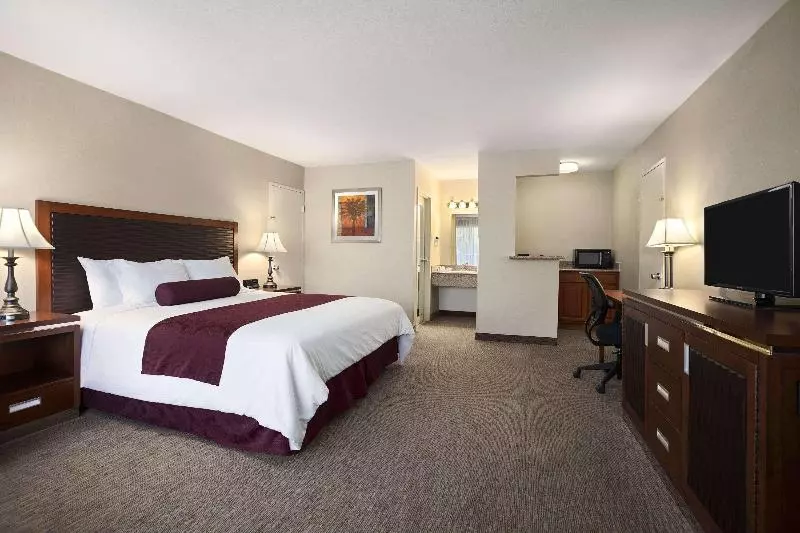 اتاق کلاس بیزنس, Ramada By Wyndham Sunnyvale/silicon Valley