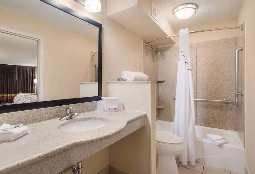 障害者適応デラックスルーム, Red Roof Inn Baltimore South  Glen Burnie