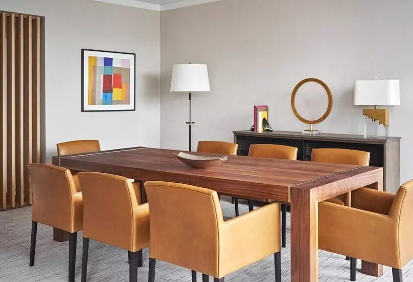 سوییت, The Ritzcarlton, Chicago