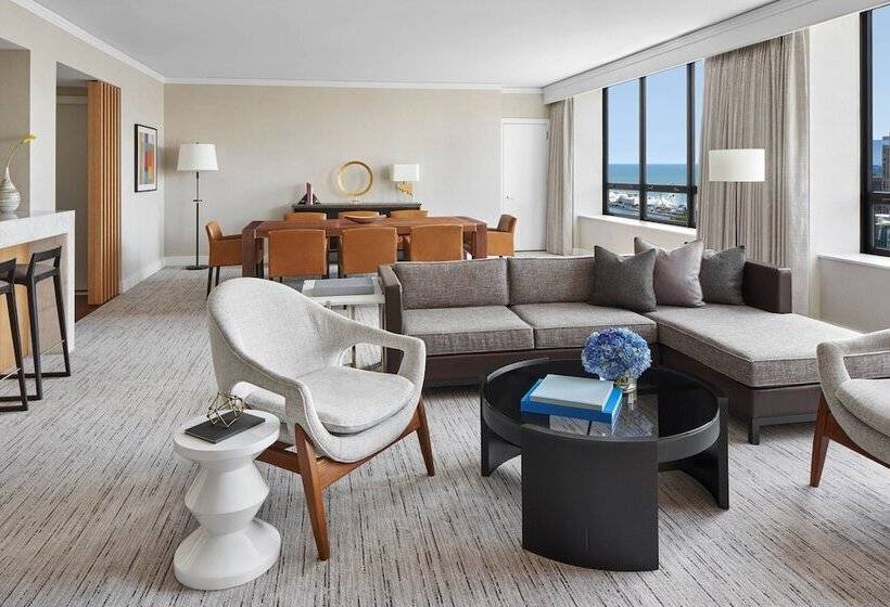 스위트, The Ritzcarlton, Chicago