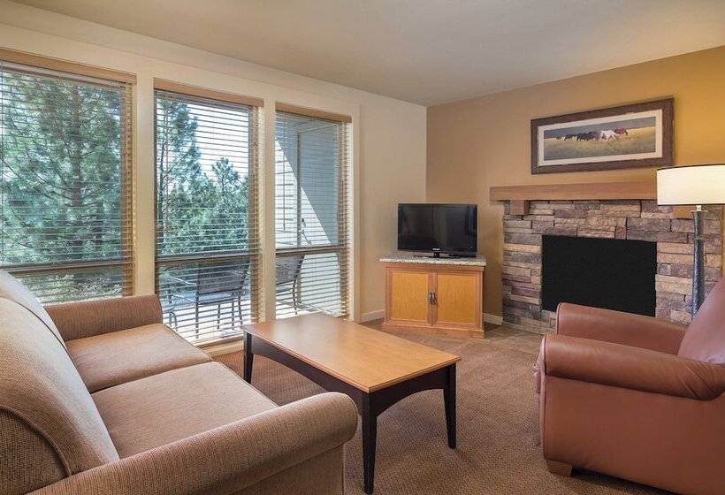 Studio Standard, Seventh Mountain Resort