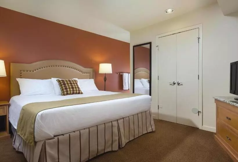 سوئیت 2 خوابه, Seventh Mountain Resort