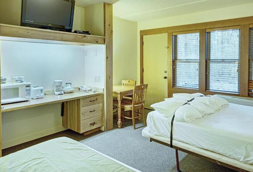 اتاق استاندارد, Seventh Mountain Resort