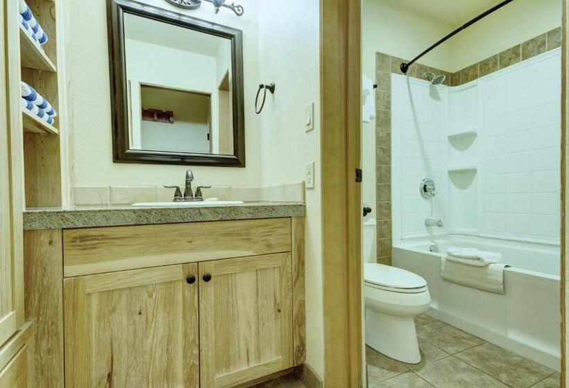 اتاق استاندارد, Seventh Mountain Resort