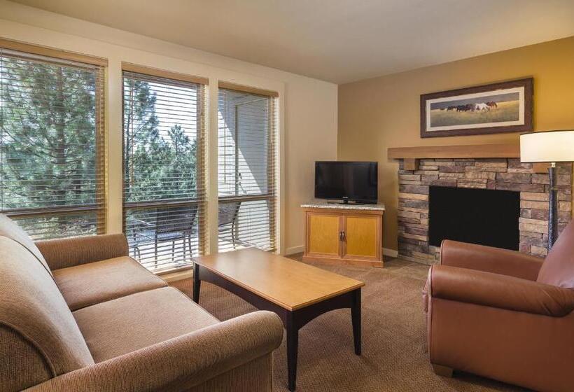 Studio Standard, Seventh Mountain Resort