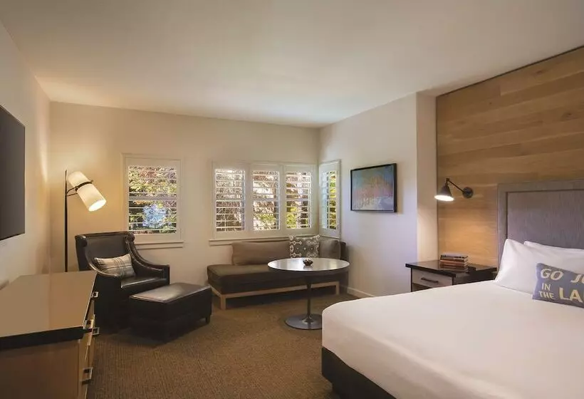 スタンダードルーム, Hyatt Regency Lake Tahoe Resort, Spa & Casino
