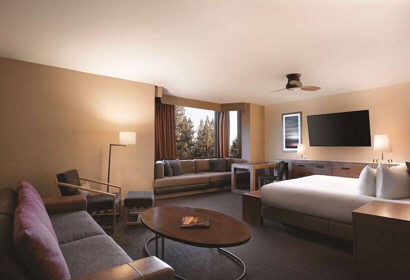 סוויטת ג'וניור, Hyatt Regency Lake Tahoe Resort, Spa & Casino