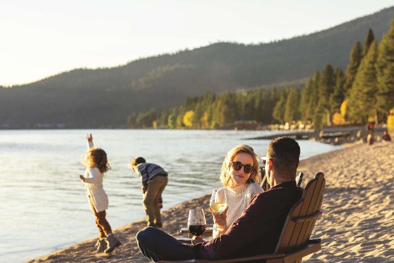 סוויטת ג'וניור, Hyatt Regency Lake Tahoe Resort, Spa & Casino