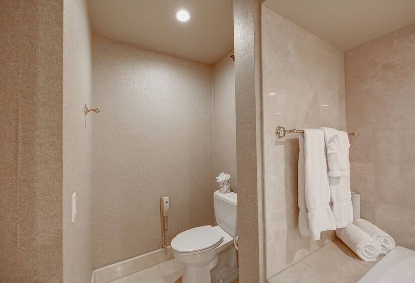 Люкс, Indian Wells Resort