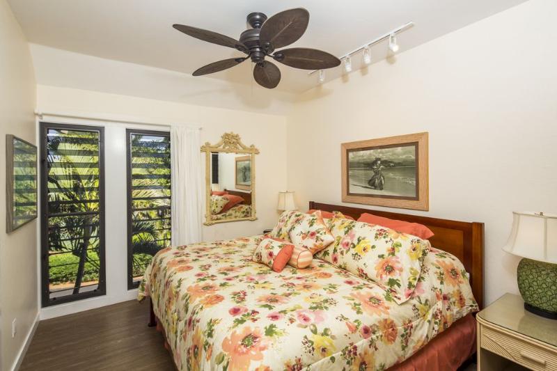 سوییت با چشم‌انداز دریا, Castle Kaha Lani Resort