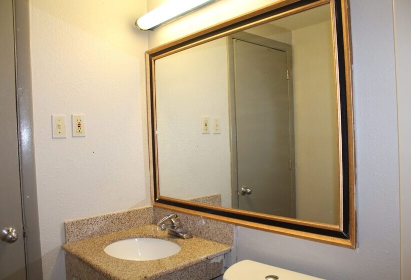 Номер Стандарт 2 Двуспальные Кровати, Days Inn By Wyndham Wrightstown Mcguire Afb Bordentown