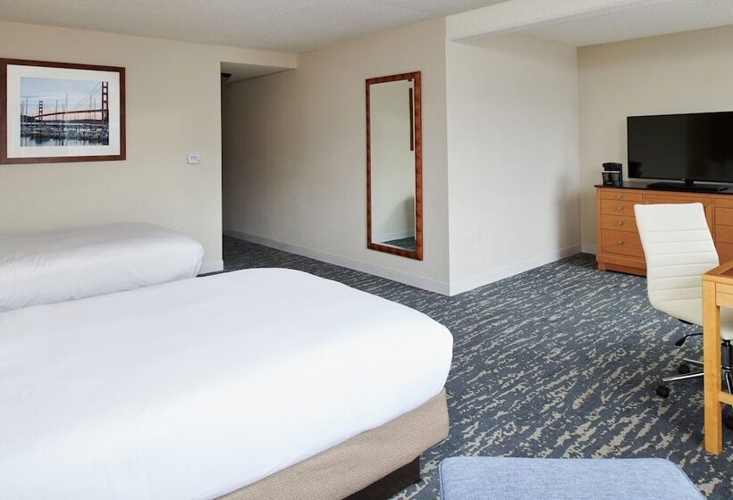 غرفه قياسيه سريرين مزدوجين, Doubletree By Hilton Hotel Berkeley Marina