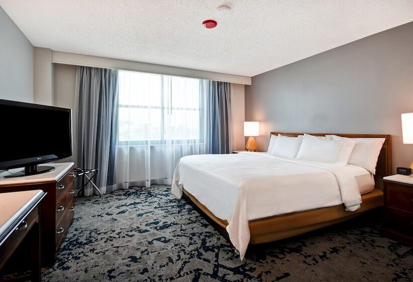 스위트, Embassy Suites By Hilton Montgomery Hotel & Conference Ctr